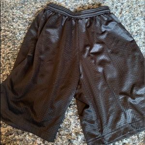 Basketball shorts